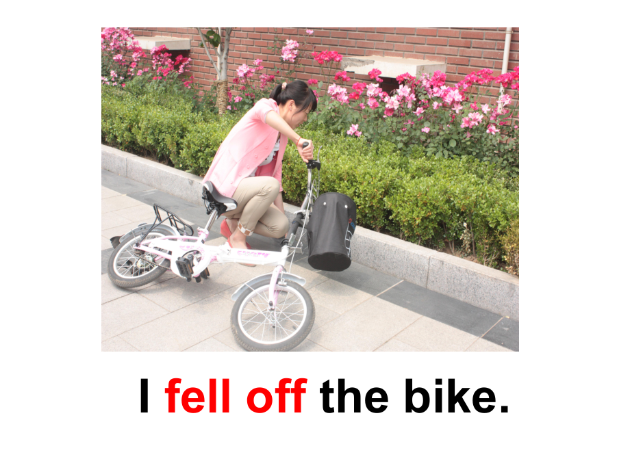 小学英语外研版(三起)四年级下册M10U1Did+you+fall+off+your+bike+课件.ppt（无音视频素材）_第3页